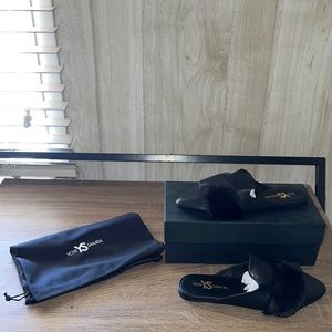 YS Yosi Samra Vixen blacknappa/faux fur. Color black. Size 7M NWT